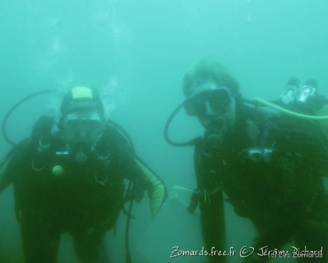 2010 05 Audierne Bouteille08