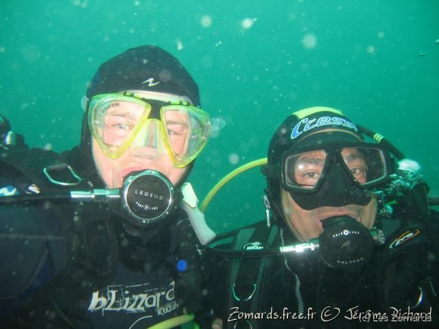 2010 05 Audierne Bouteille27