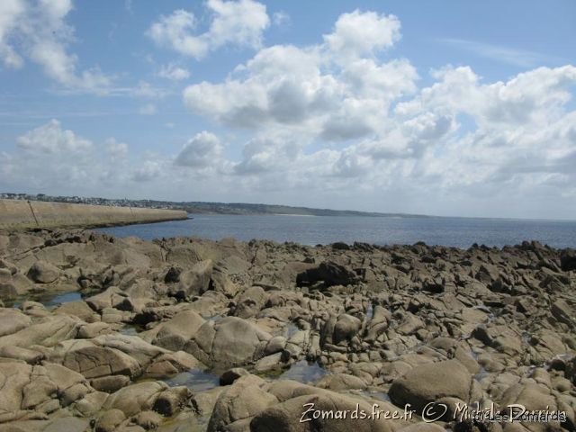 2010 05 Audierne Bouteille83