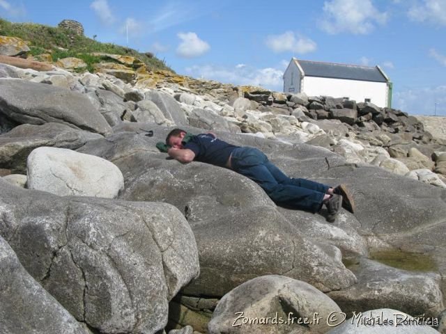 2010 05 Audierne Bouteille84